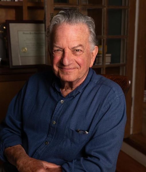 Lowell Bergman