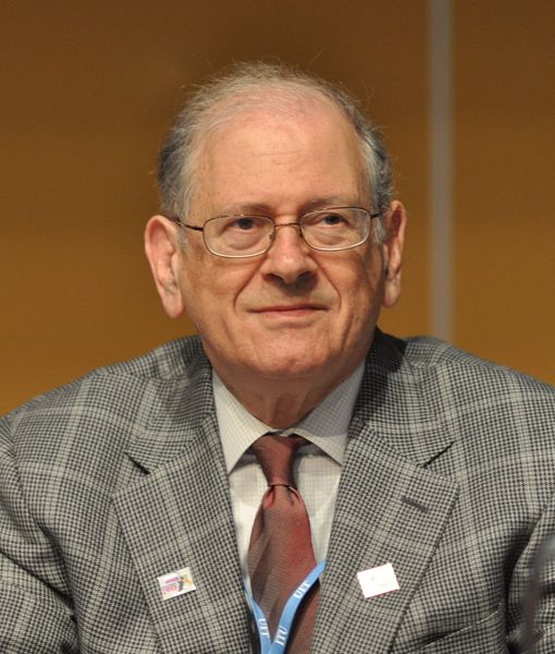 Robert Elliot Kahn